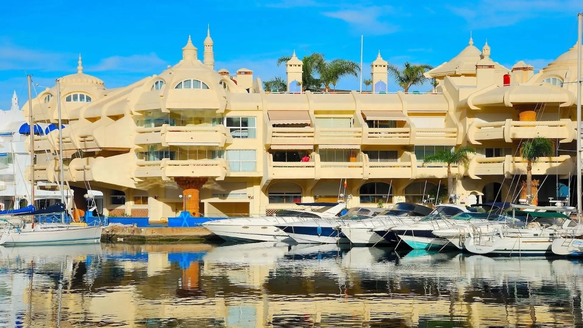 Jupiter Beach & Pool Benalmadena Spain