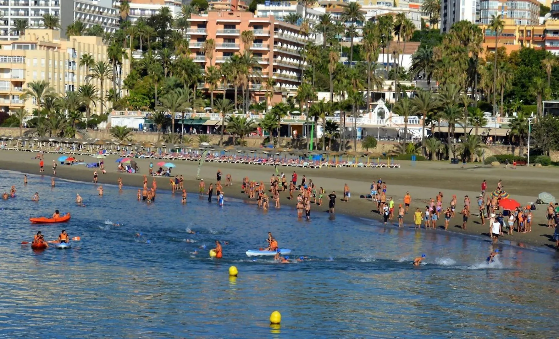 בנאלמדנה Jupiter Beach & Pool